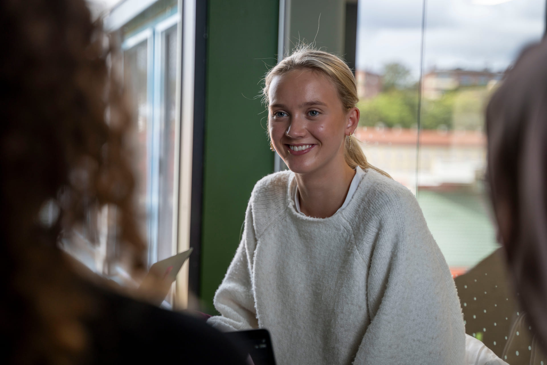 Elever på Akademiet VGS Heltberg Bislett