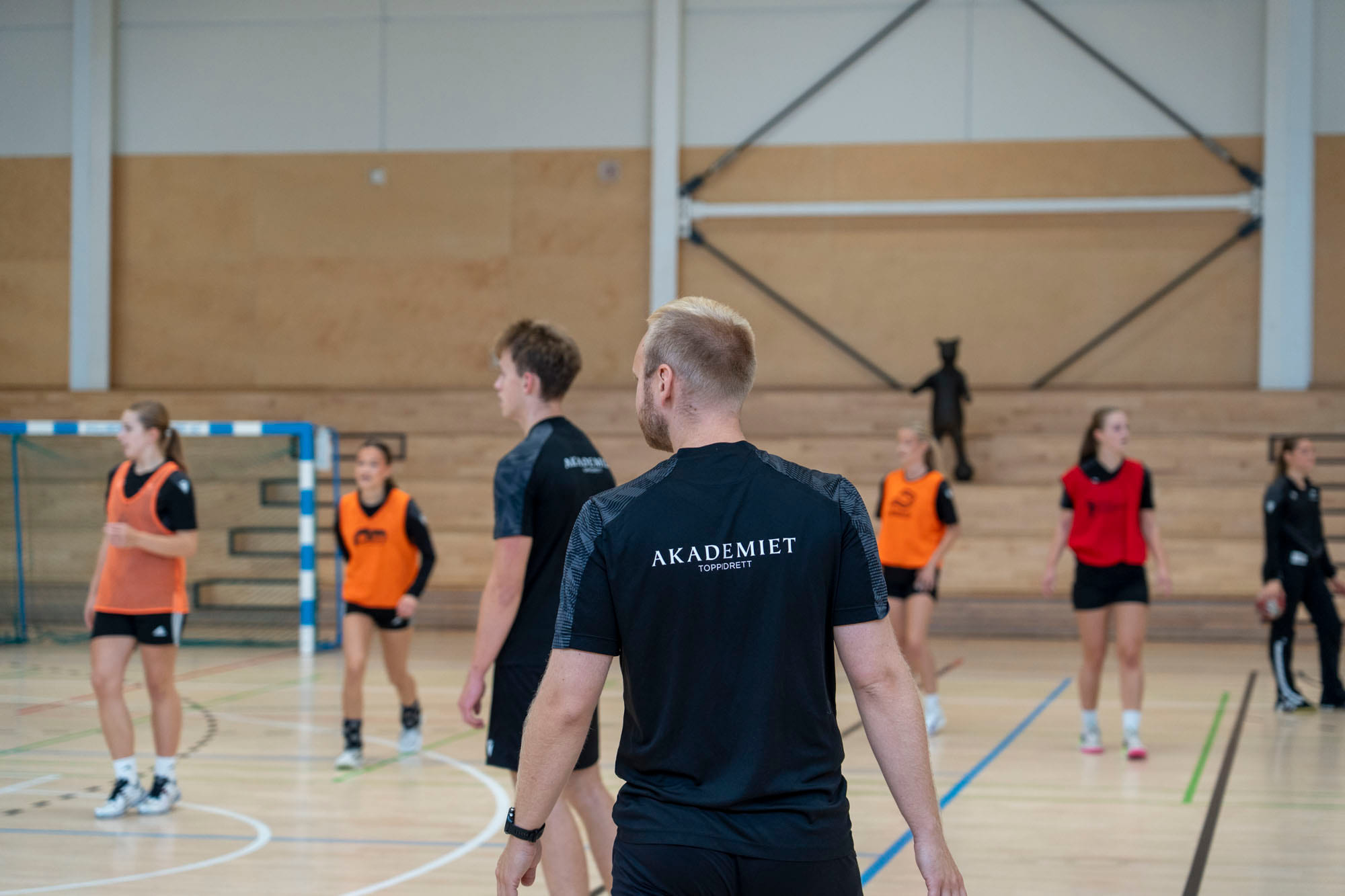 Håndball på Akademiet VGS Kristiansand.