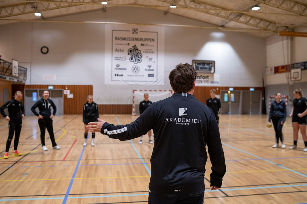 Håndballtreneren på Akademiet VGS Kristiansand