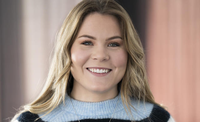 Marthine er privatist på Akademiet Privatistskole