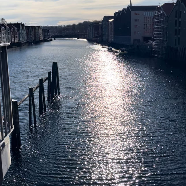 Utsikt mot nidelva i trondheim