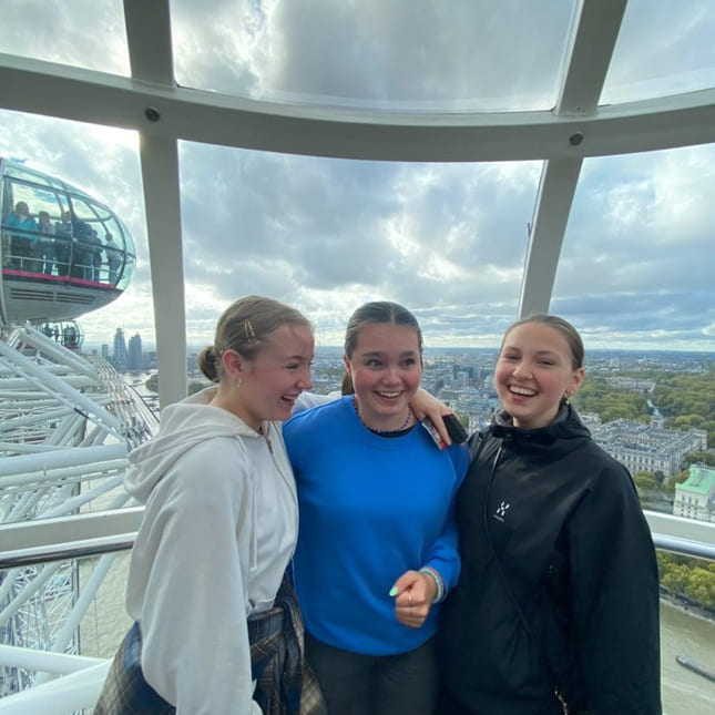 Tre utvekslingselever fra utsikten i London Eye