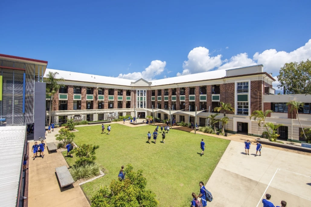 Skolebygget på Cairns State High School