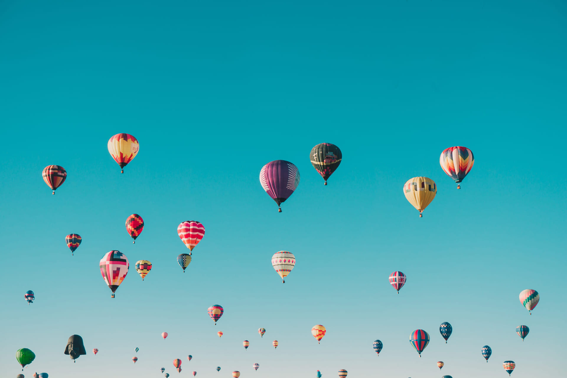 Luftballonger på himmelen