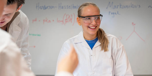 Kristina tar biologi på Akademiet