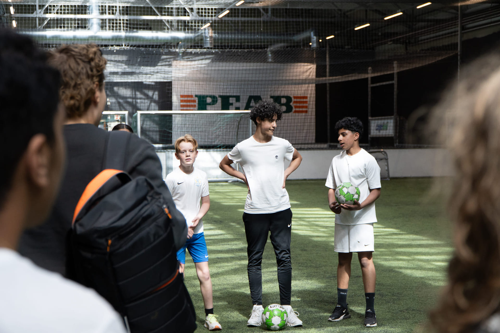 Elever klare for fotballtrening