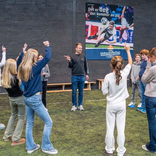 elever er i talentgården ved akademiet ungdomsskole drammen