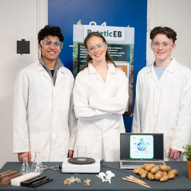 Elevgruppe har stand som prosjekt på NRG-U