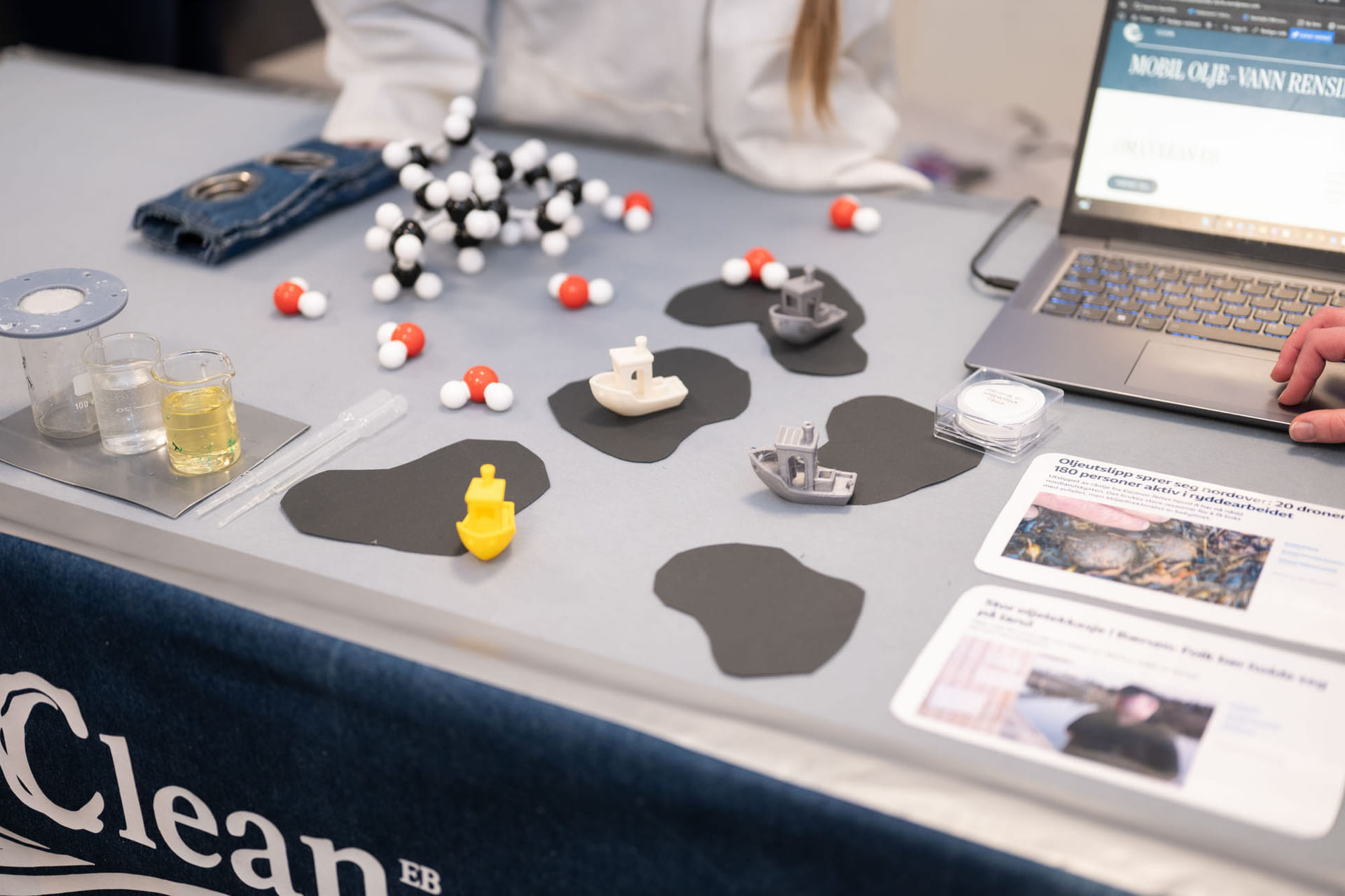 Elevgruppe har stand som prosjekt på NRG-U