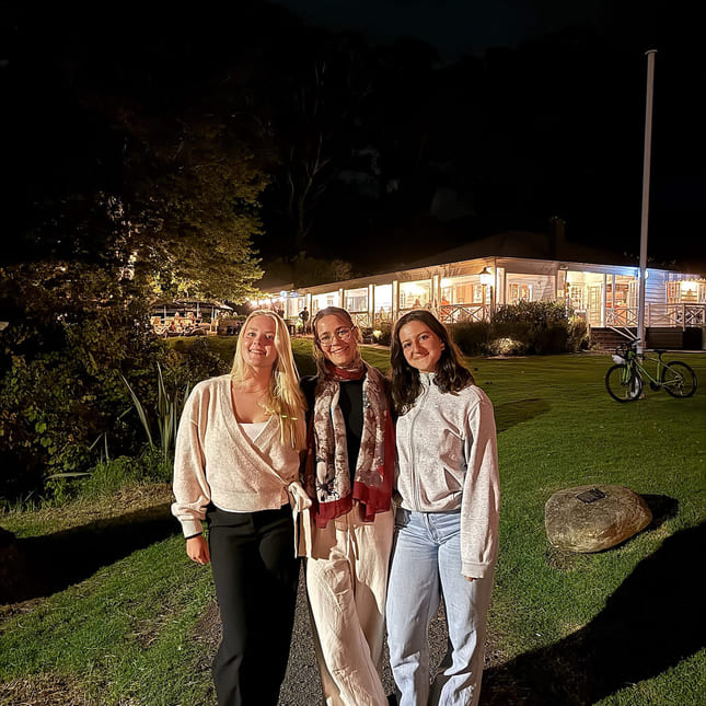 Anna og venner på New Zealand